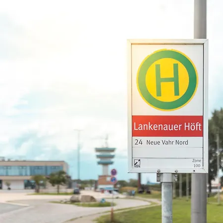 Hausboote Am Lankenauer Hoeft Hotel en barco