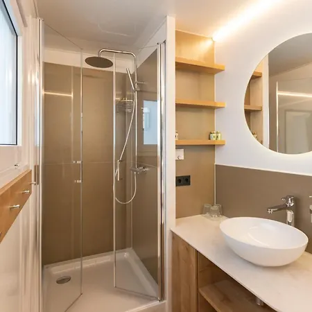 보트호텔 Hausboote Am Lankenauer Hoeft