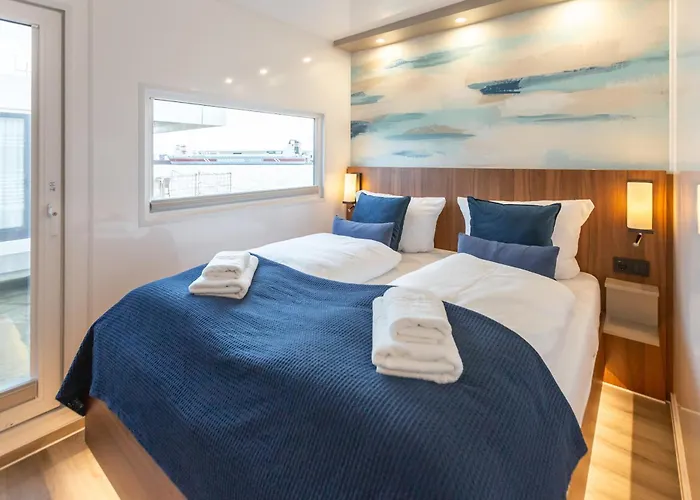 Hotel na wodzie Hausboote Am Lankenauer Hoeft