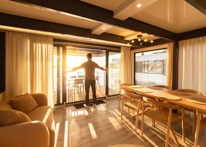 Hausboote Am Lankenauer Hoeft Hotel na wodzie *