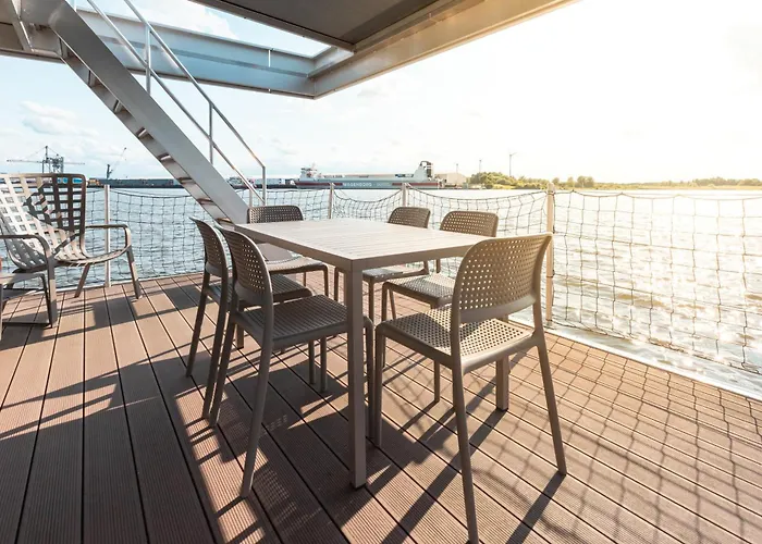 Tekne Hausboote Am Lankenauer Hoeft *