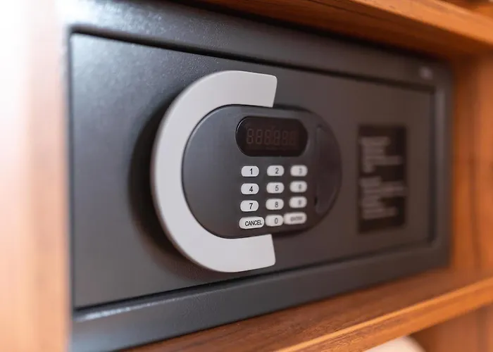 Hausboote Am Lankenauer Hoeft Tekne Bremen