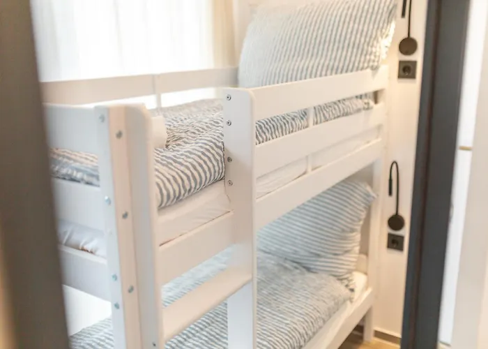 Hausboote Am Lankenauer Hoeft * Brema