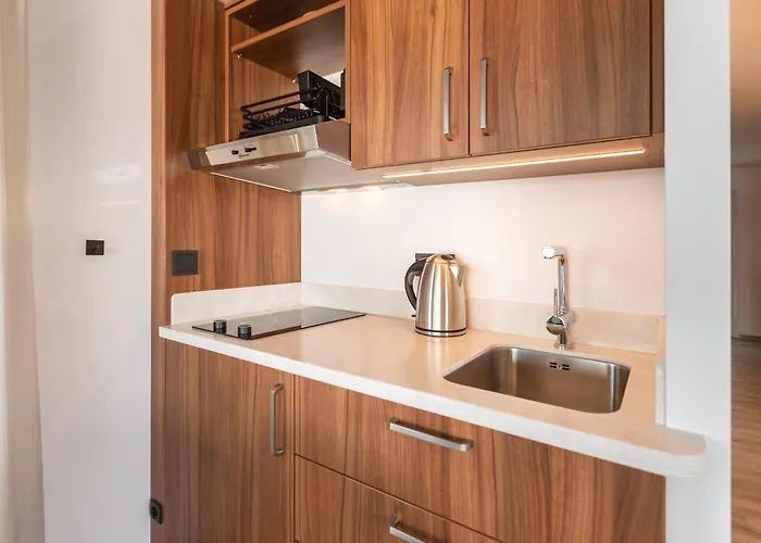 Tekne Hausboote Am Lankenauer Hoeft