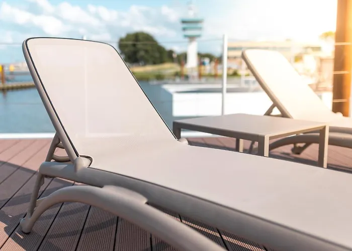 Hausboote Am Lankenauer Hoeft Hotel na wodzie Brema